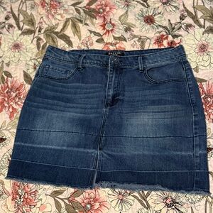 💕 14P Baccini Indigo Washed Denim Mini Skirt 💕 SALE 3 for $30!